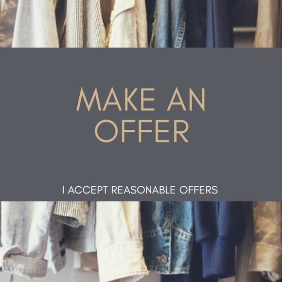 Trina Turk black and gold shorts - Picture 4 of 4